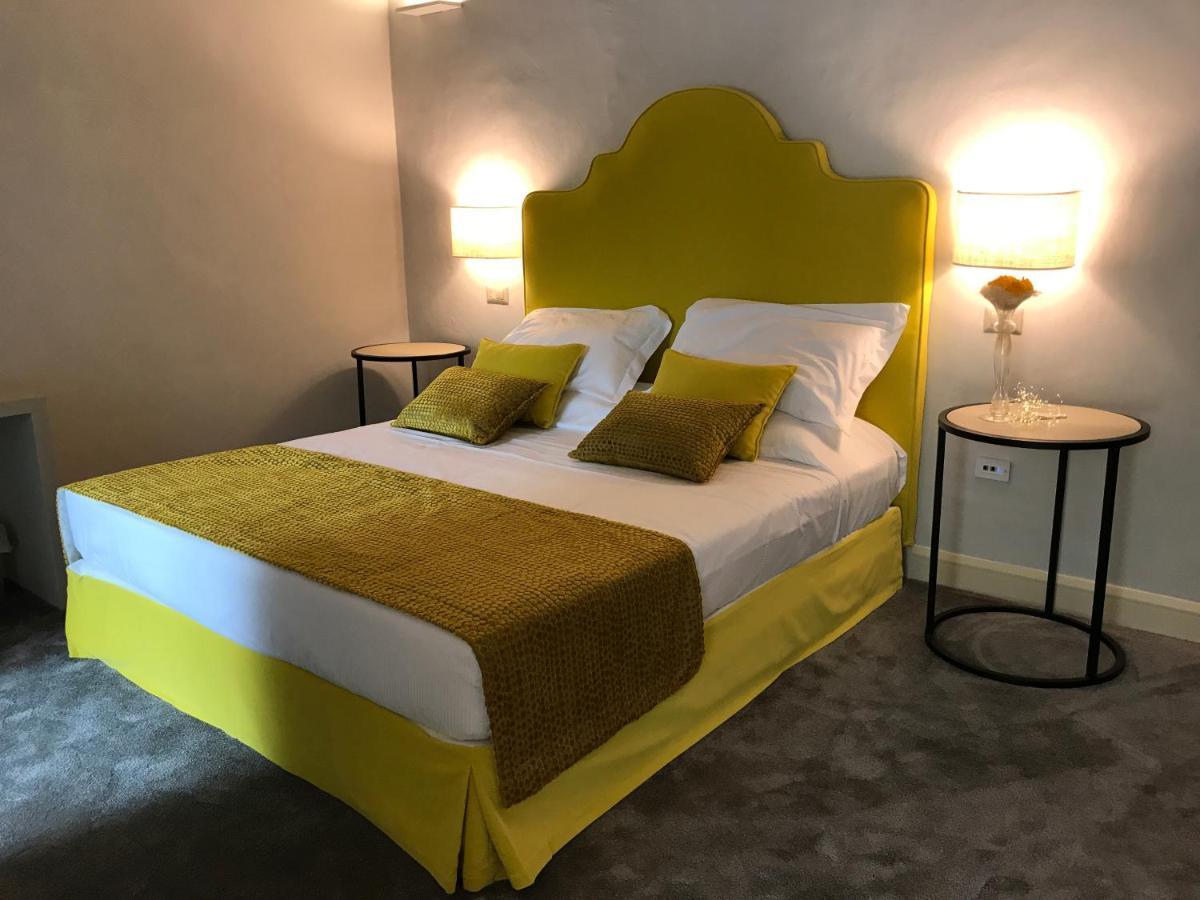 Hotel Palazzo Franceschini Cascia Zimmer foto